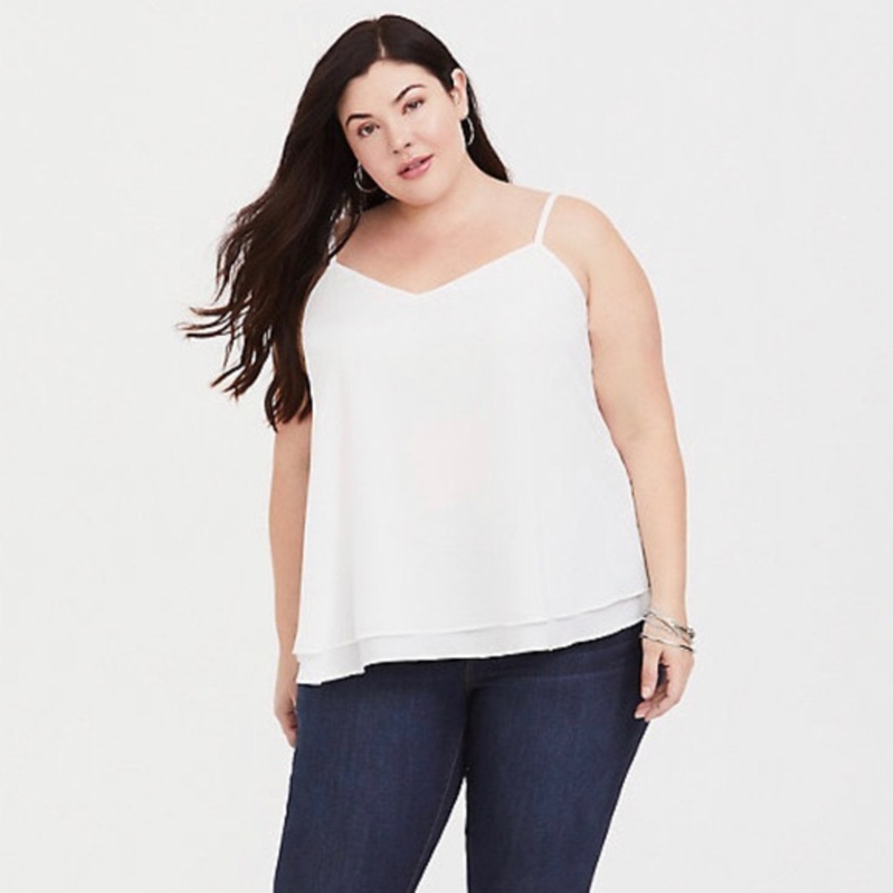 TORRID SOPHIE DOUBLE LAYER IVORY CHIFFON SWING CAMI, size 0 (US Size 14-16)